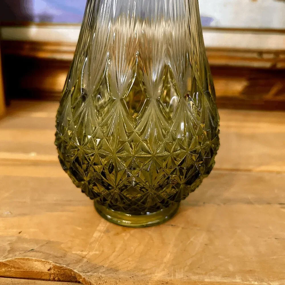 Vintage MCM Fenton Glass Olde Virginia Avocado Green Swung Vase DO NOT BUNDLE